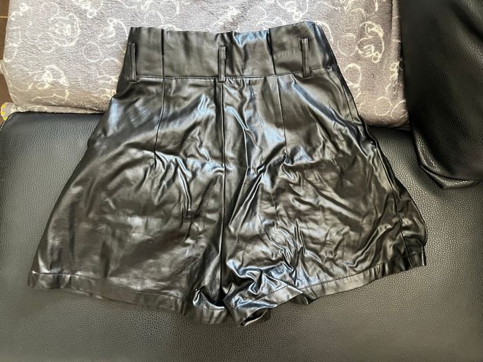Short faux cuir 34 - photo numéro 2