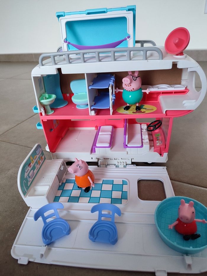 Camping car Peppa pig - photo numéro 3