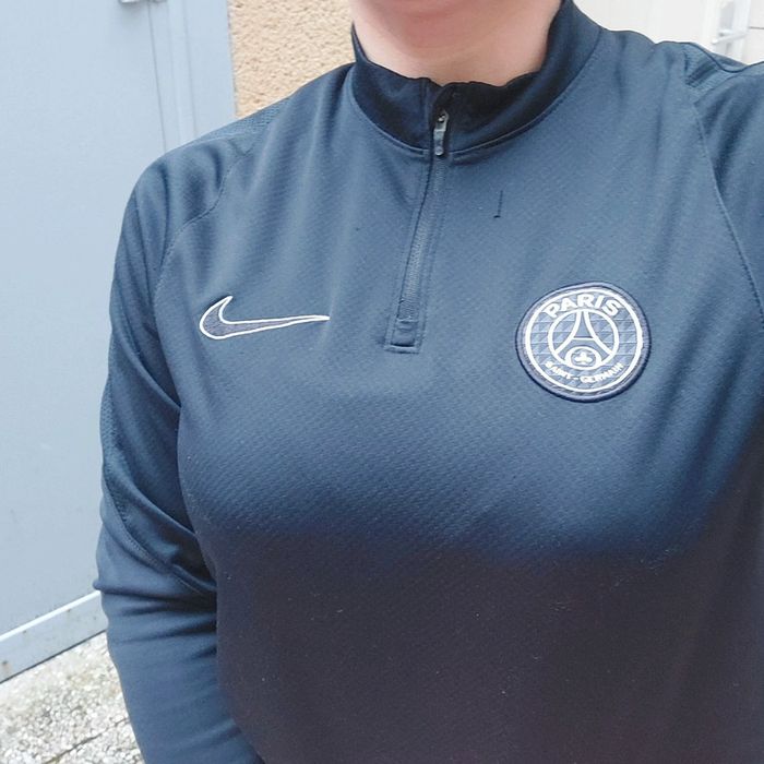 Maillot de sport XL enfant ou S adulte - photo numéro 2