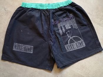 Short noir Taille XL