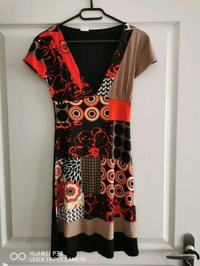 robe col en V - photo numéro 3