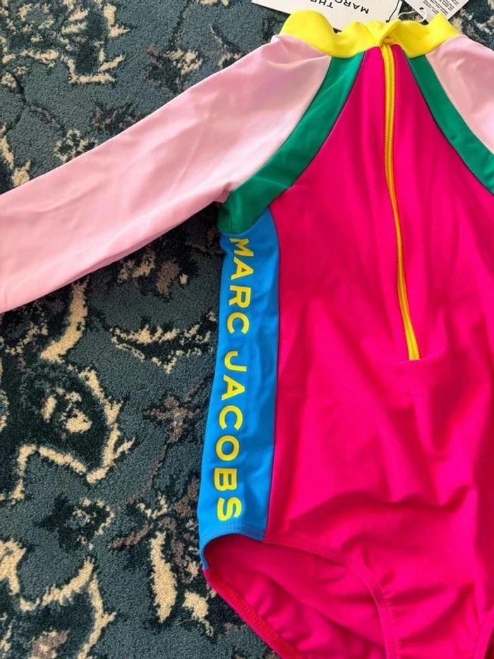 Prix FERME Maillot de bain 1 pièce pour fille 6 ans Marc Jacobs - photo numéro 2