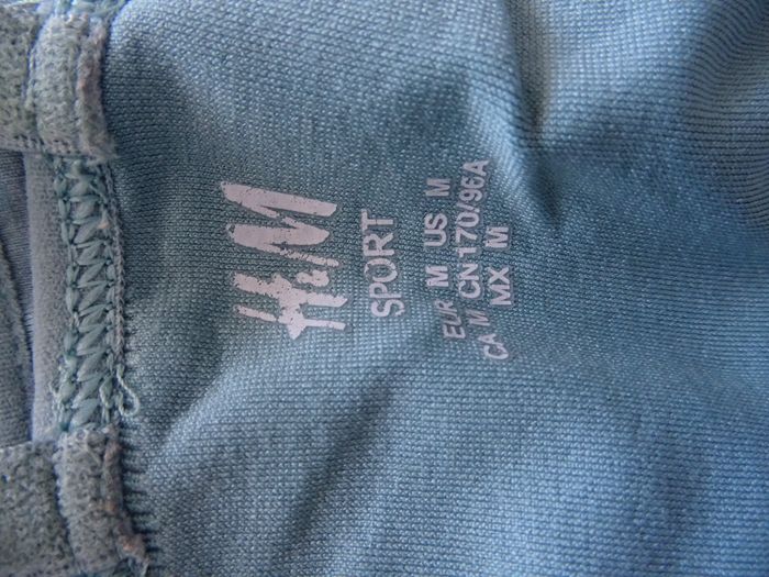 Brassière de sport verte H&M - photo numéro 2