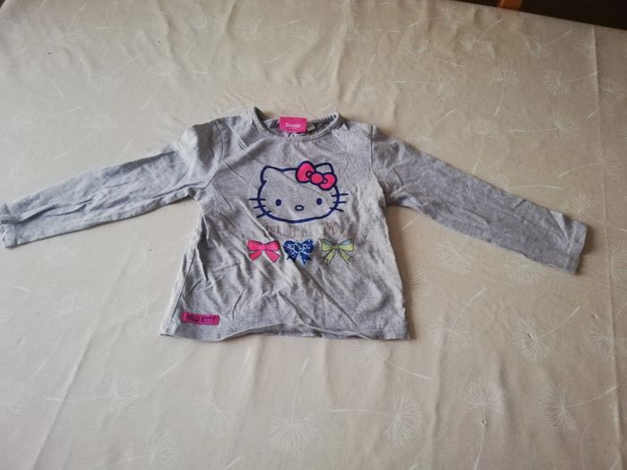 Tee shirt gris manches longues 2/3 ans Hello Kitty