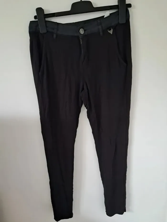 Pantalon leggings Guess - photo numéro 4