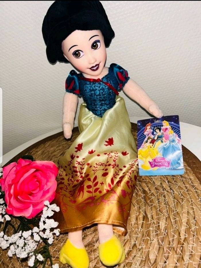 Poupee Disney - photo numéro 5