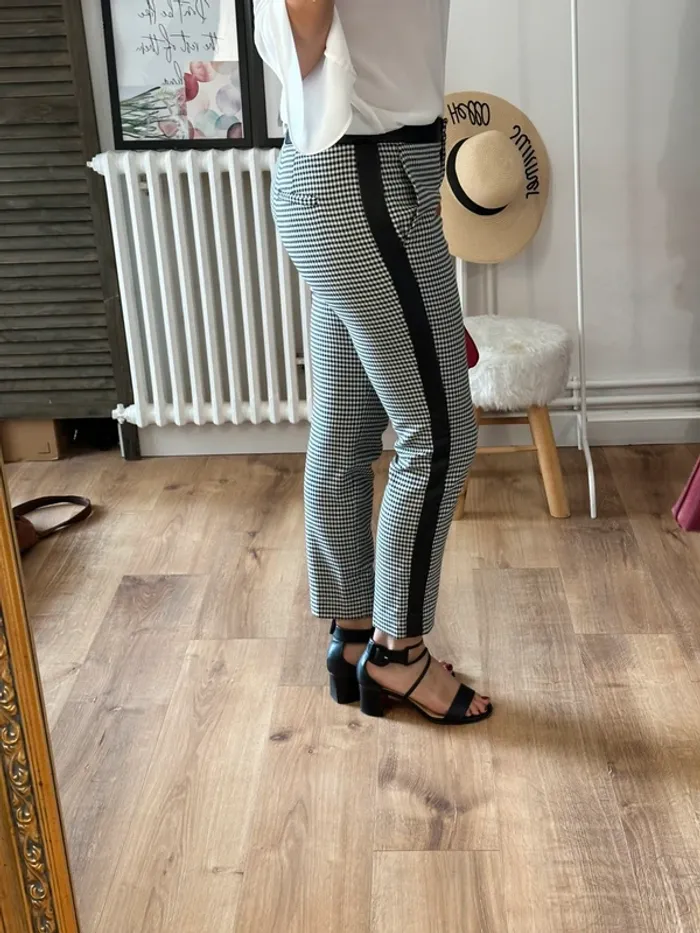 Pantalon ajusté Claudie Pierlot noir et blanc taille 36 - photo numéro 3