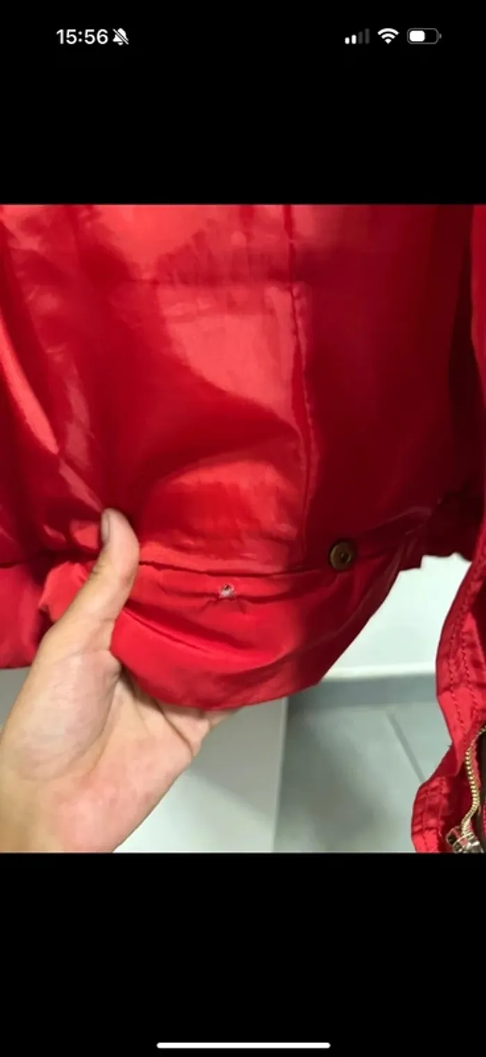 Doudoune rouge taille M bonne etat - photo numéro 3