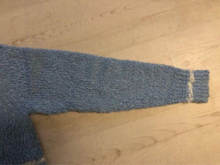 MM1- Pull 30% laine ciel et blanc fantaisie vintage TM/L (38-40) - photo numéro 6