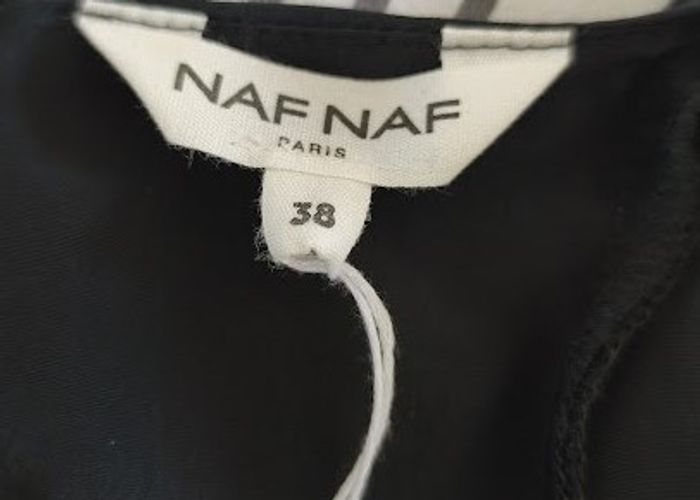 Robe noire - photo numéro 7