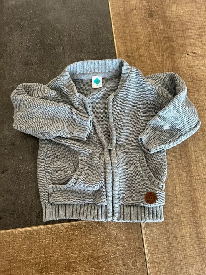Veste 6mois - photo numéro 7