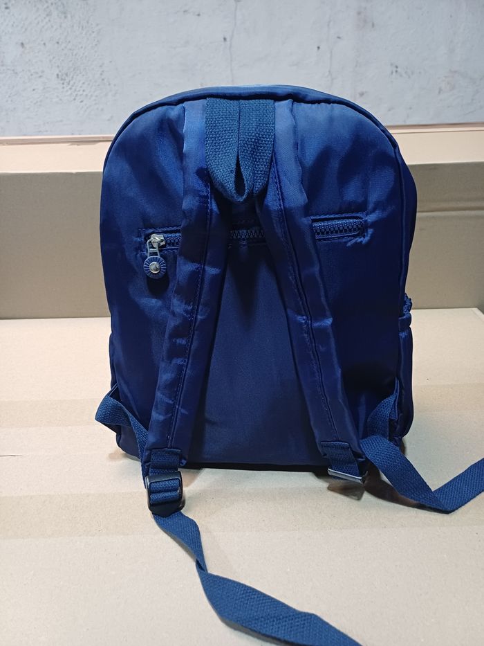 Sac à dos  blue marine en tissu satiné matelassé - photo numéro 3