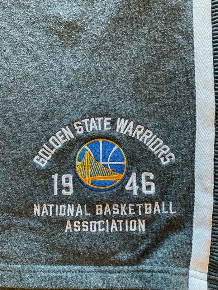 Short jogging pour homme gris foncé NBA Golden State Warriors taille M 239 - photo numéro 3