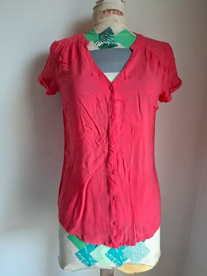 Blouse/chemise fille Camaïeu 8 ans - rose fuchsia, en très bon état, manches courtes