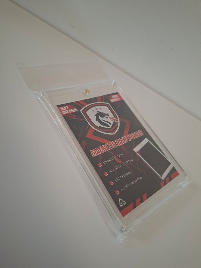 Protection magnétiques pour cartes Pokémon aimantée épaisse de qualité premium 🔥 - photo numéro 3