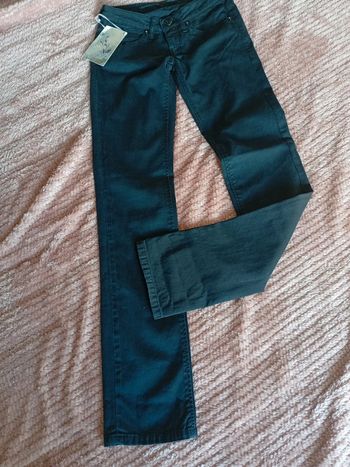 Jeans pantalons neuf