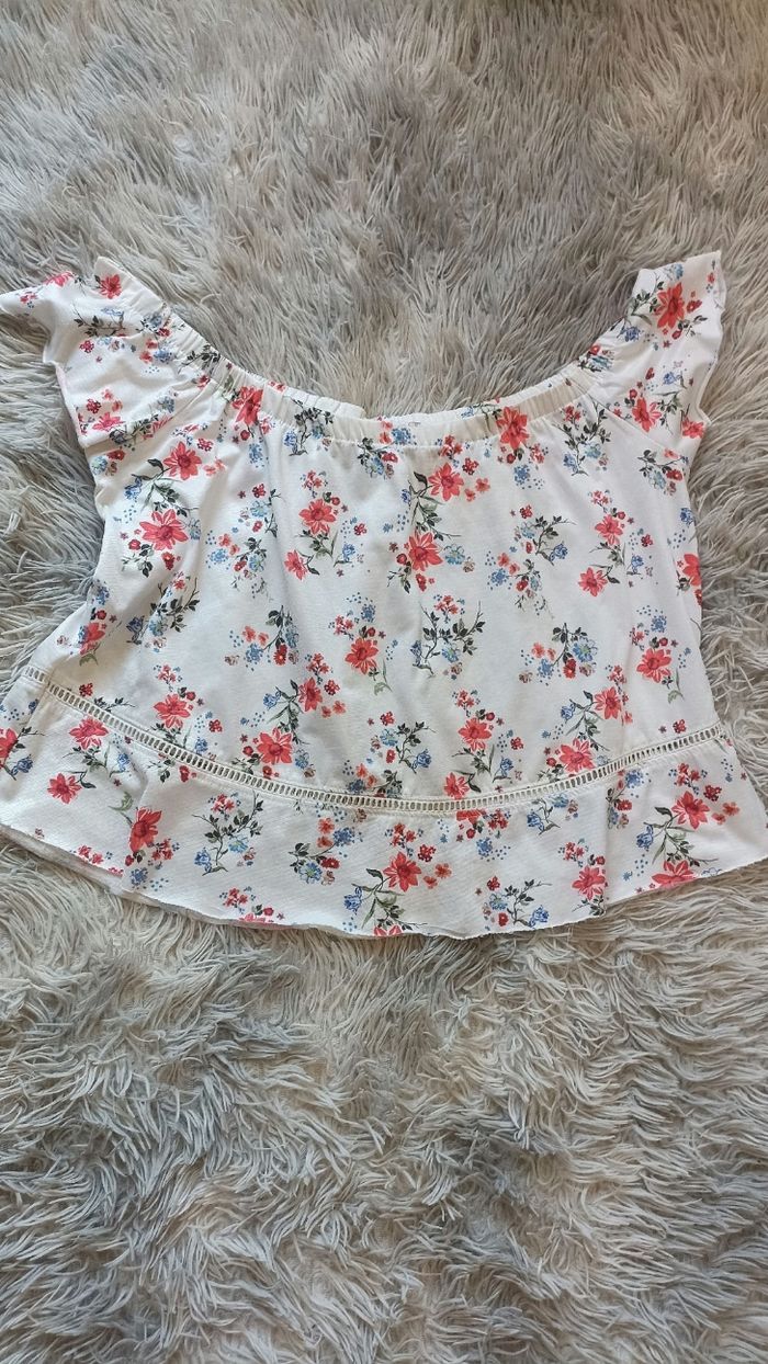 Top fleuri épaules dénudées taille S/36 Jennyfer - photo numéro 3