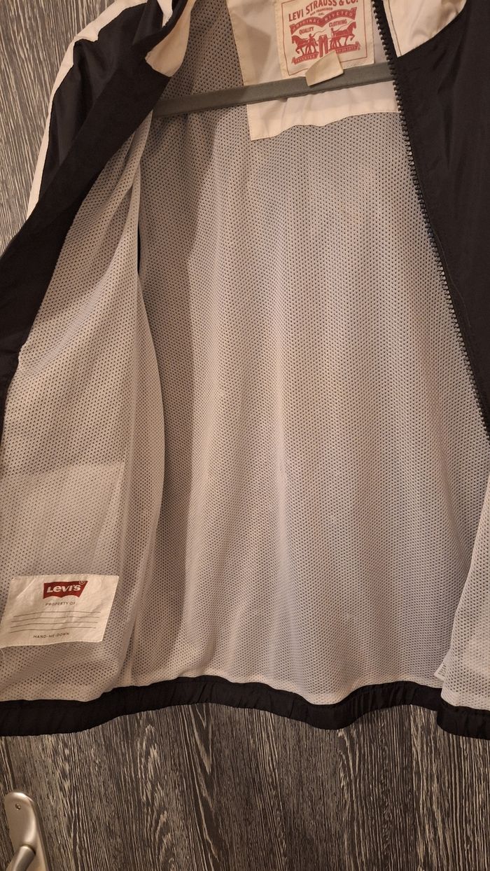 Veste coupe-vent à capuche Levi's noir et blanc - photo numéro 9