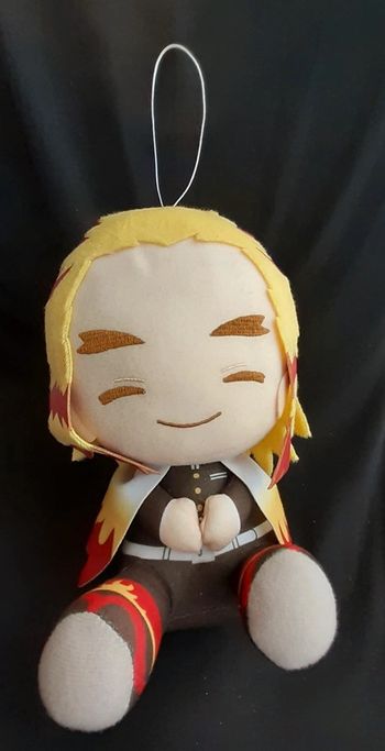Peluche Kyojuro Rengoku