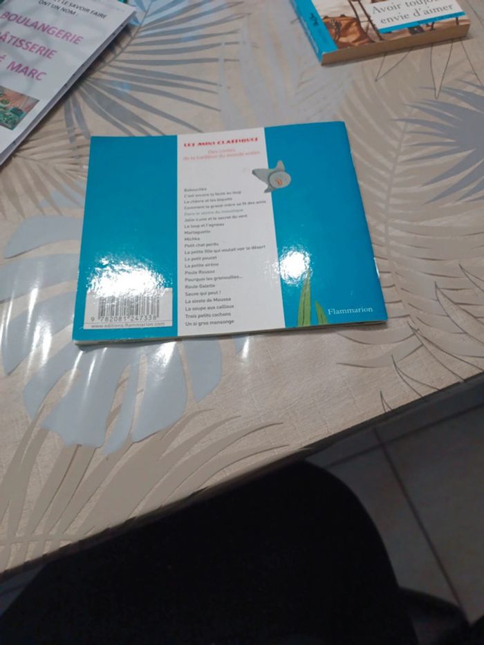 Livre dans le ventre du moustique - photo numéro 2