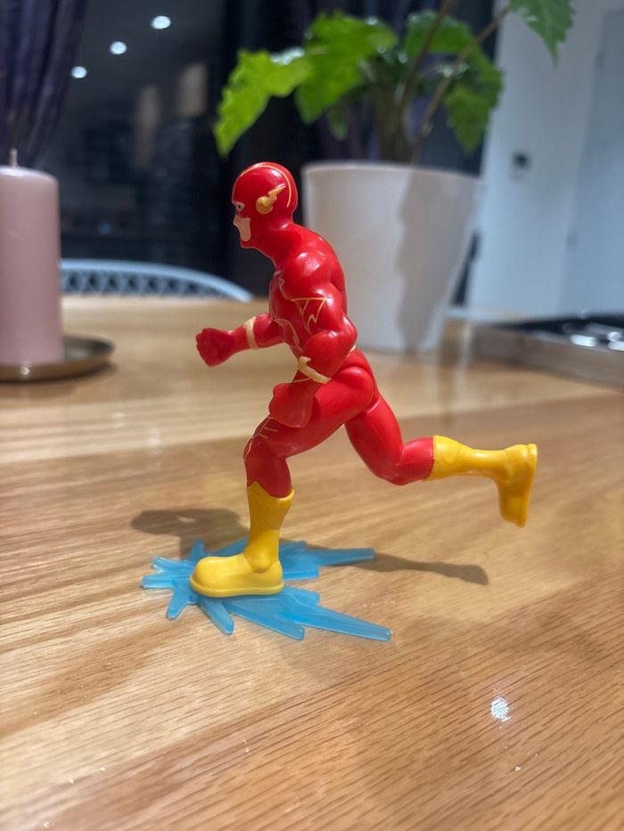 Figurine flash - photo numéro 2