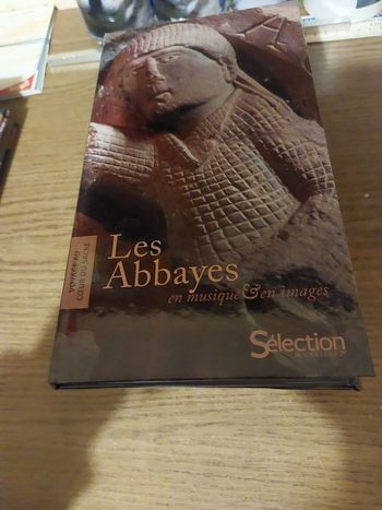 Livre les abbayes en musique et en images 