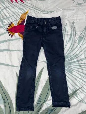 Pantalon jean bleu marine Kiabi