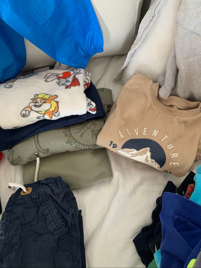 Gros lot garçon hiver 98cm - photo numéro 6