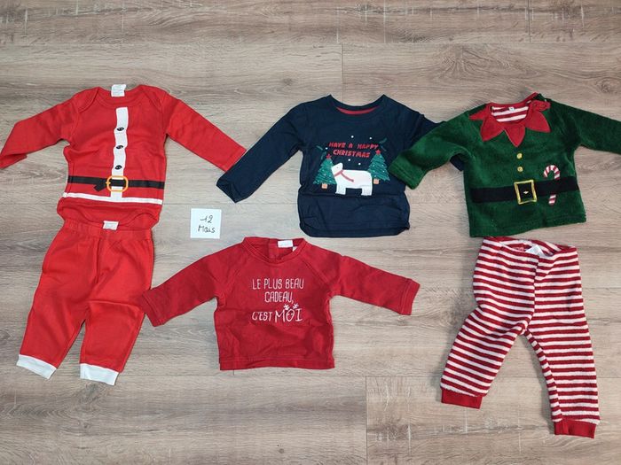Lot de Noël taille 12 mois