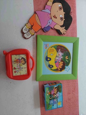 Lot jouet dora