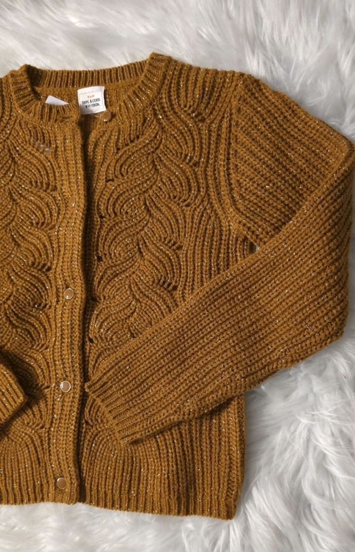 Neuf (non porté) 🏷😍🤩⚘️superbe  gilet 8 ans fille🤩😍⚘️ - photo numéro 4