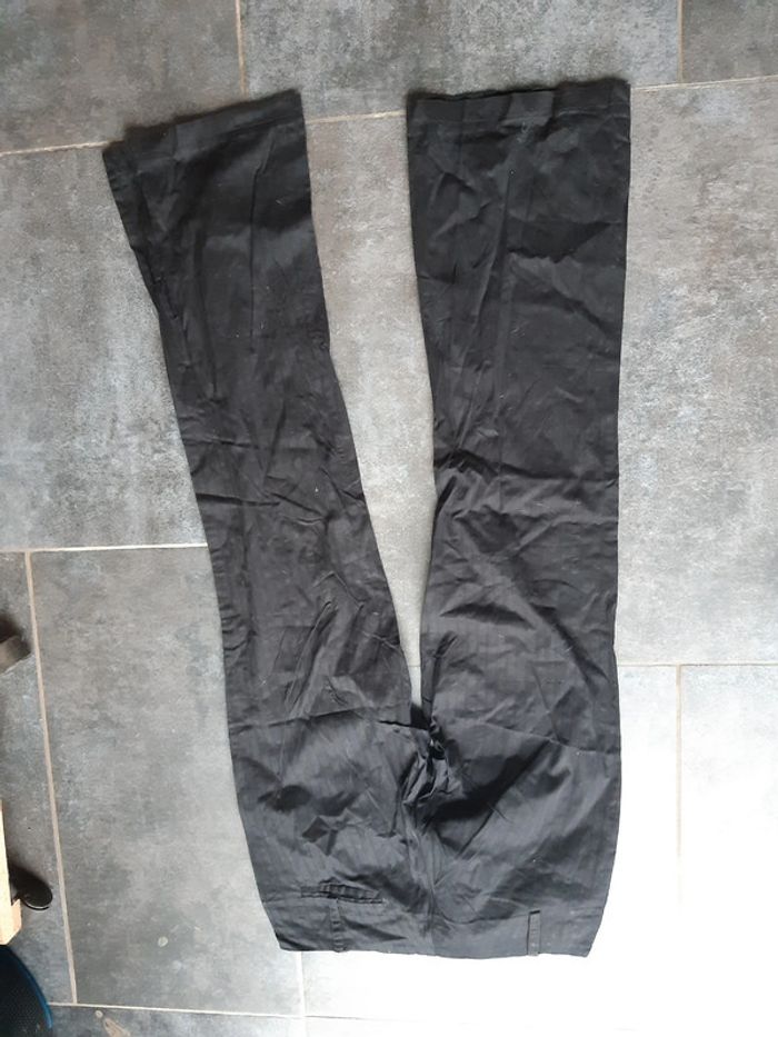 Pantalon noir - photo numéro 3