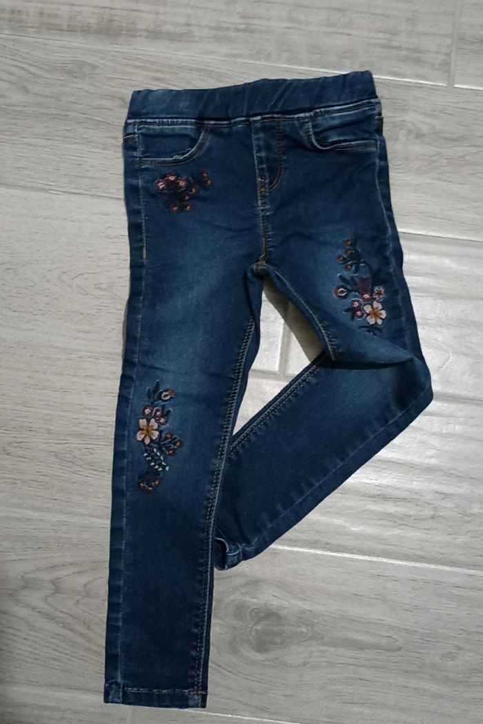 Jean brodé Vertbaudet morphologik