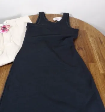 Robe en maille dos croisés