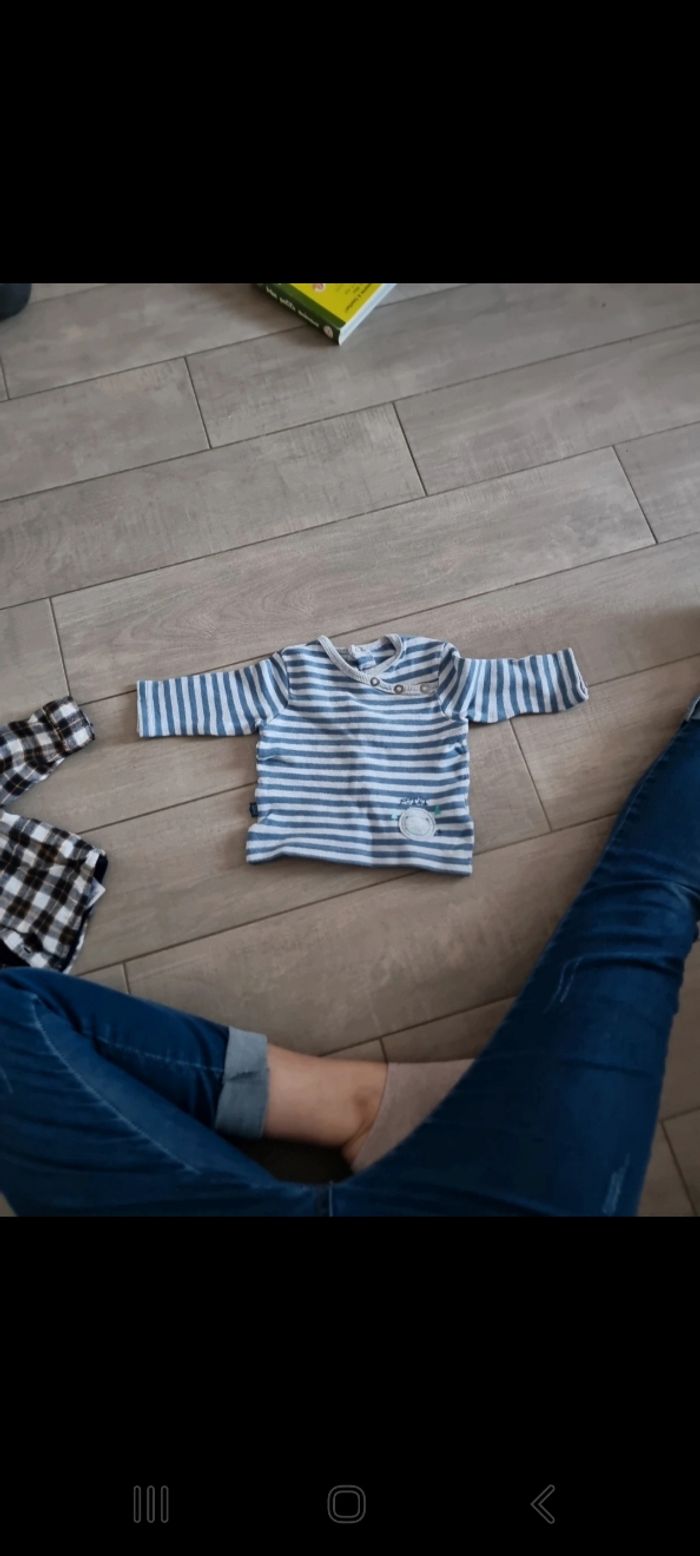 Petit pull bleu - photo numéro 2