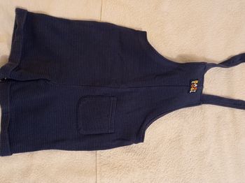 Salopette pour garçon marque tape à l'oeil taille 23 mois 86 cm chaude à pression et à bretelles