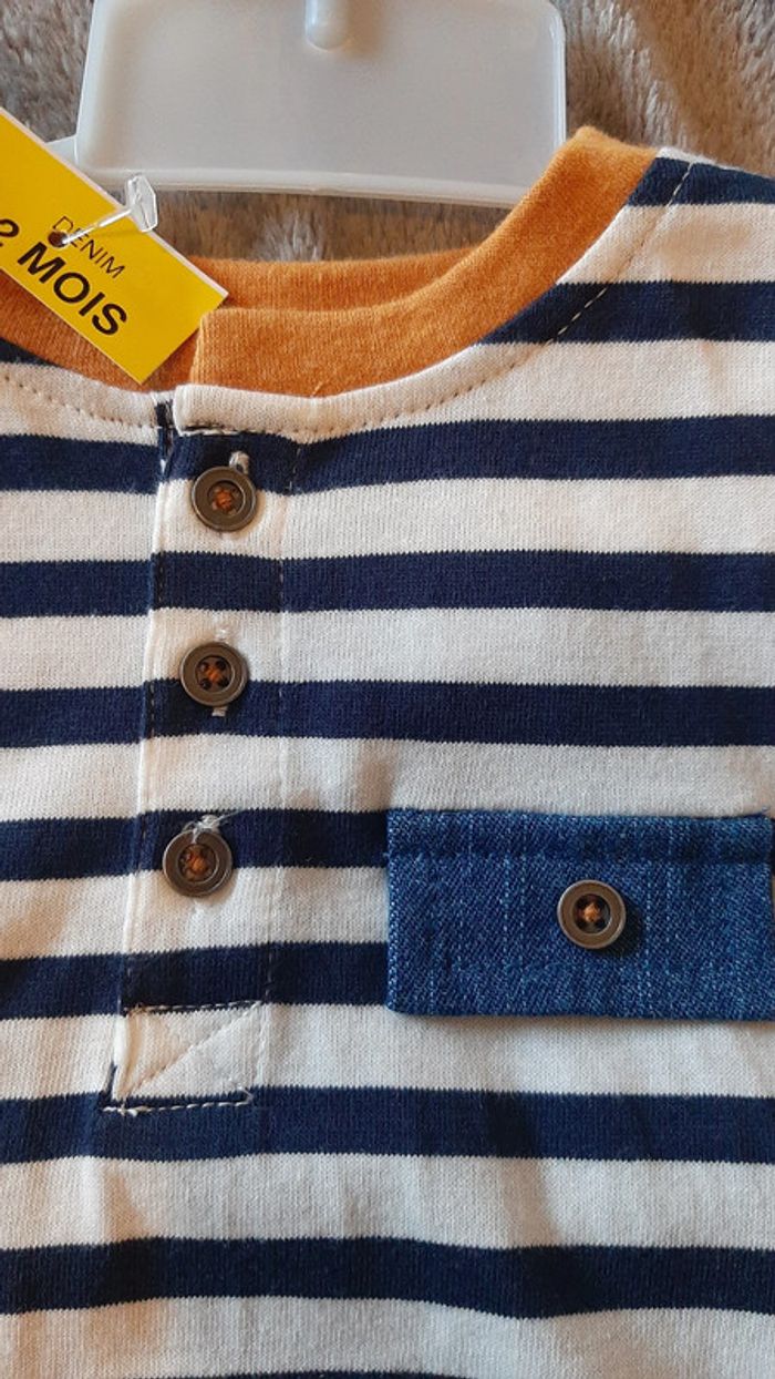 ensemble haut + pantalon + chaussettes - photo numéro 2