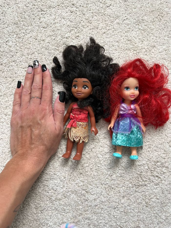 Lot de 2 poupées - disney - photo numéro 2