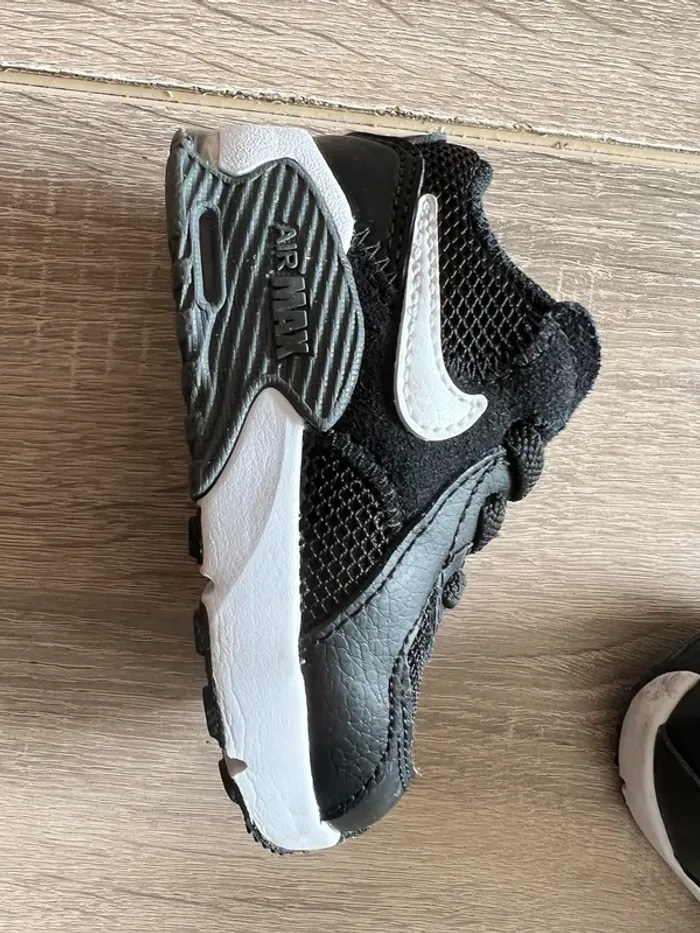Air max 19,5, comme neuves ! - photo numéro 2