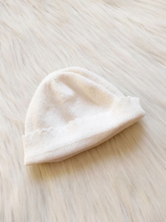 Bonnet blanc mixte bébé garçon ou fille - photo numéro 2