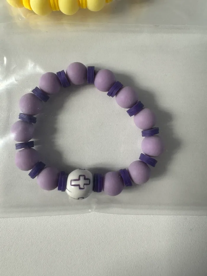 Lot de 5 bracelets avec croix - photo numéro 2