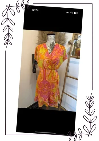 Robe d’été chic coloré fluide neuve