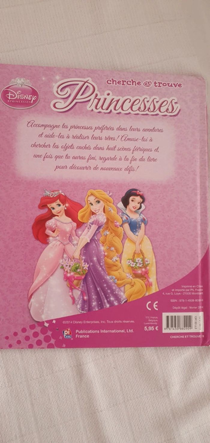 Livres Princesses Disney Idéal cadeau de Noel Cherche et Trouve et histoires - photo numéro 9