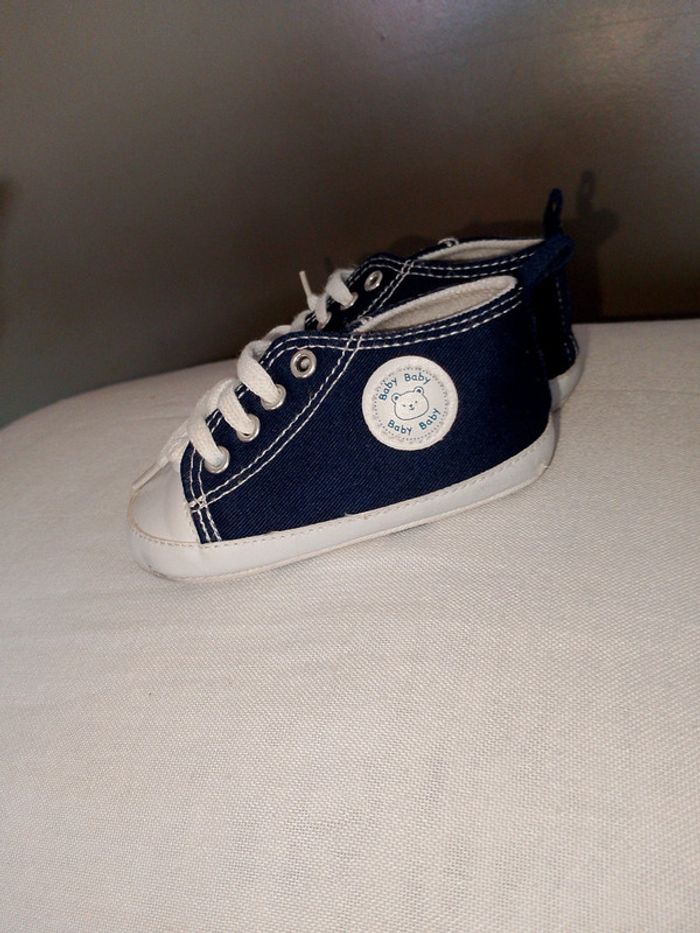Basket légère bébé garçon p20