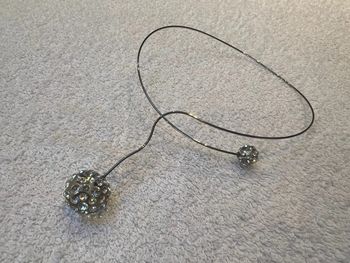 Collier cristaluna saturno en cristal acrylique transparent swarovski 200 513 00 neuf