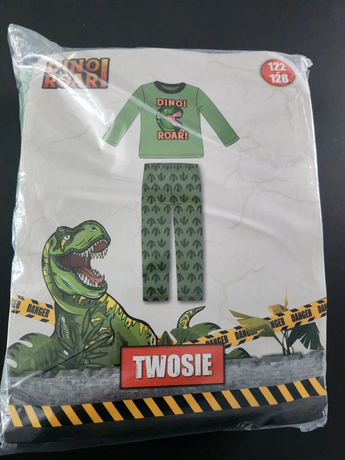 Pyjama dino - photo numéro 5