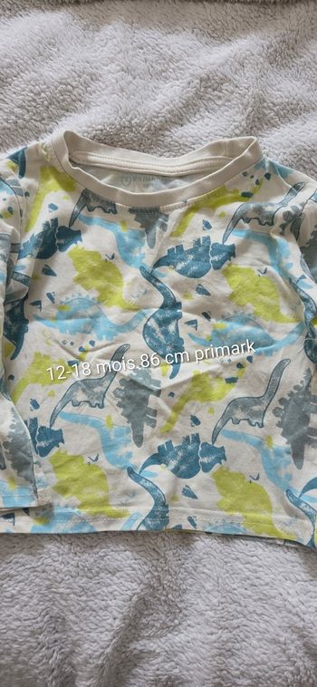 Tee-shirt manches longues 12-18 mois primark