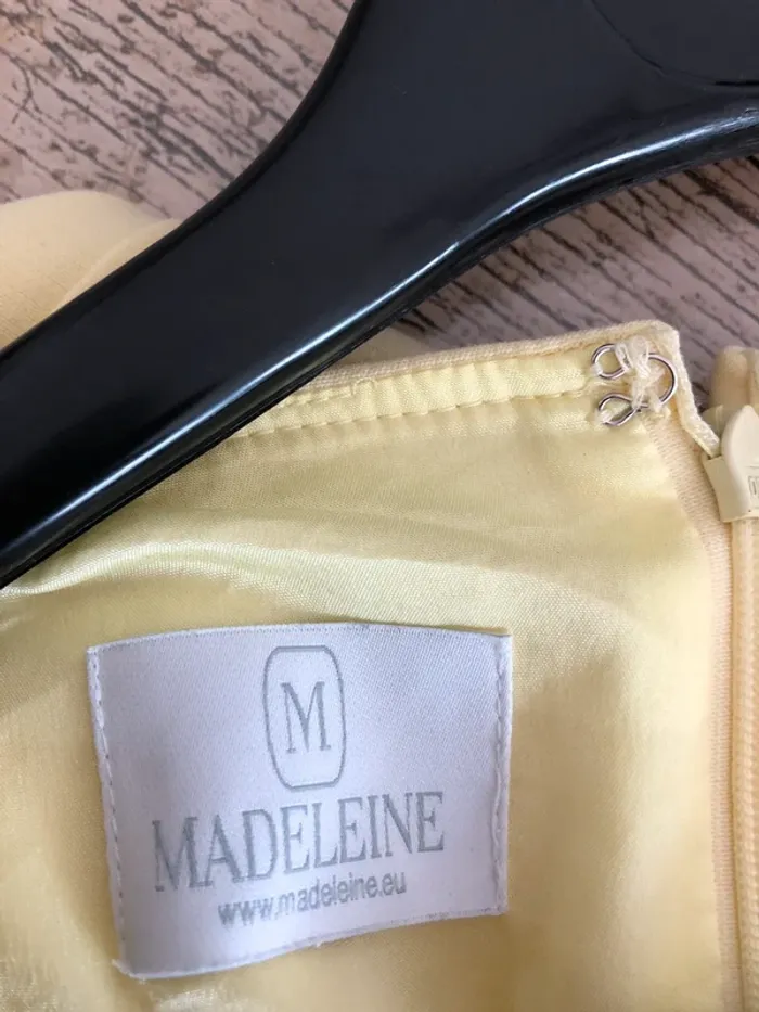 Robe Madeleine - photo numéro 5