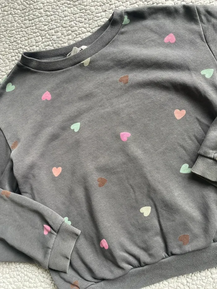Sweat fille H&M 8 ans - photo numéro 2