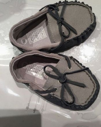 Chaussures chausson ikks pointure 19/20